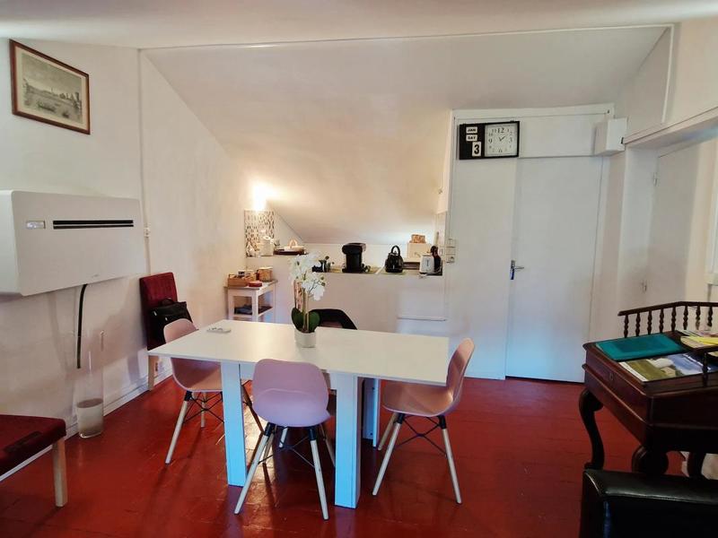Appartement - 49 m² - 5 pièces