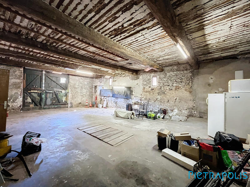 Maison - 175 m² - 10 pièces