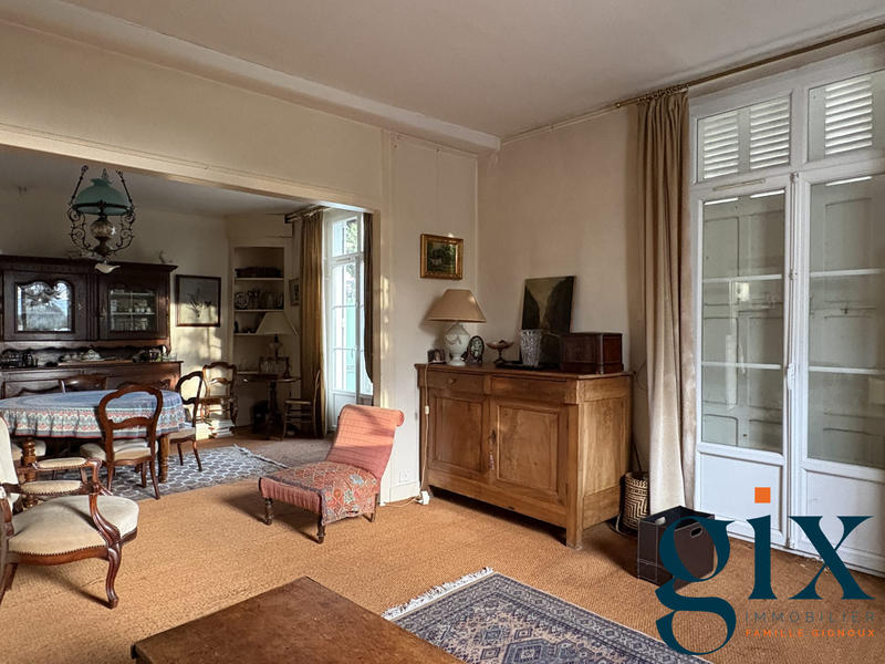 Maison ancienne - 154 m² - 7 pièces