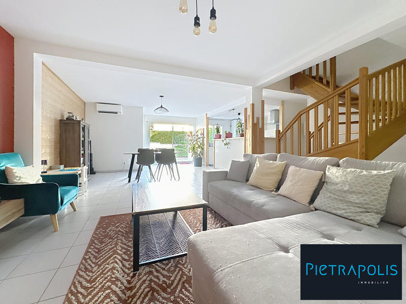 Appartement - 144 m² - 4 pièces