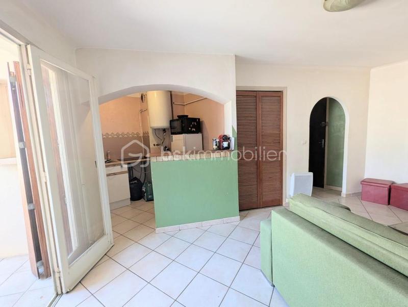 Studio - 27 m² - 1 pièce