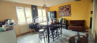 Maison - 80 m² - 4 pièces