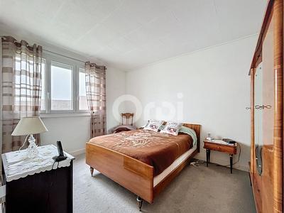 Appartement - 70 m² - 4 pièces