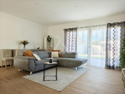 Villa - 129 m² - 6 pièces