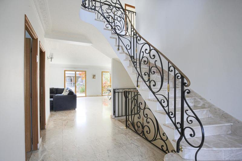 Villa - 192 m² - 6 pièces