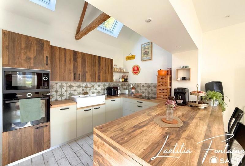 Maison - 170 m² - 8 pièces