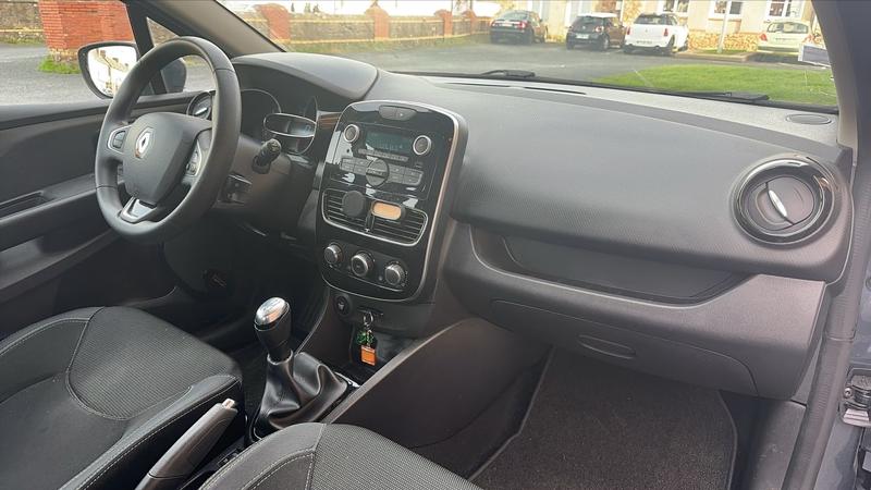 Renault Clio IV 1.2 75 Trend