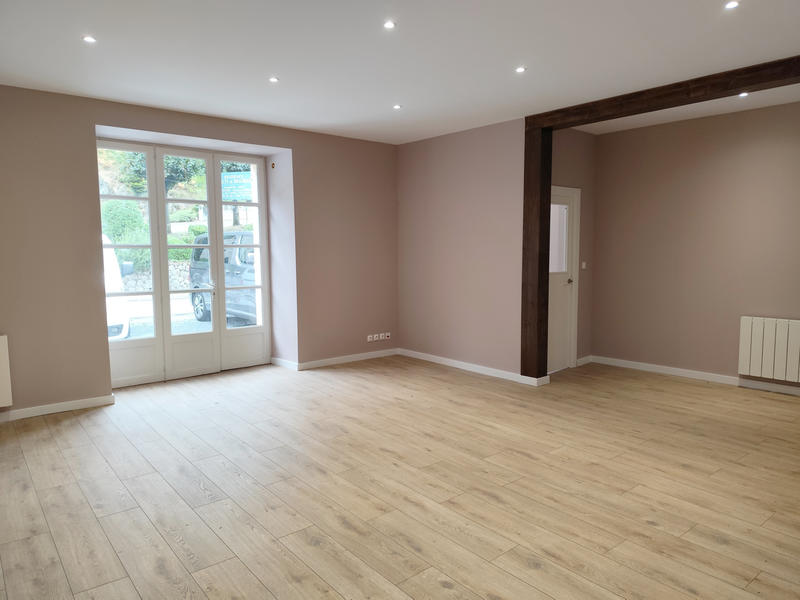 Maison - 137 m² - 5 pièces