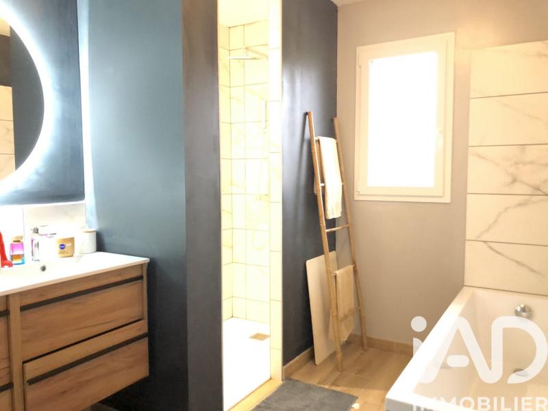 Maison - 93 m² - 4 pièces