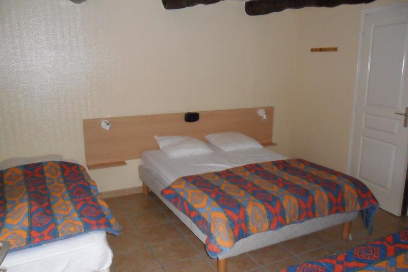 Maison - 250 m² - 7 pièces