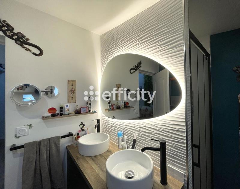 Maison - 85 m² - 3 pièces