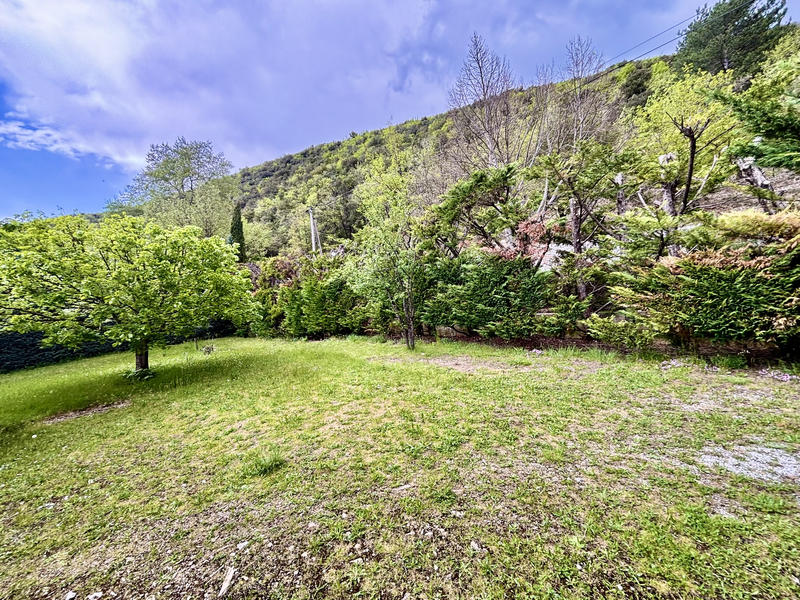 Maison - 204 m² - 8 pièces