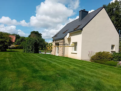 Maison - 155 m² - 6 pièces