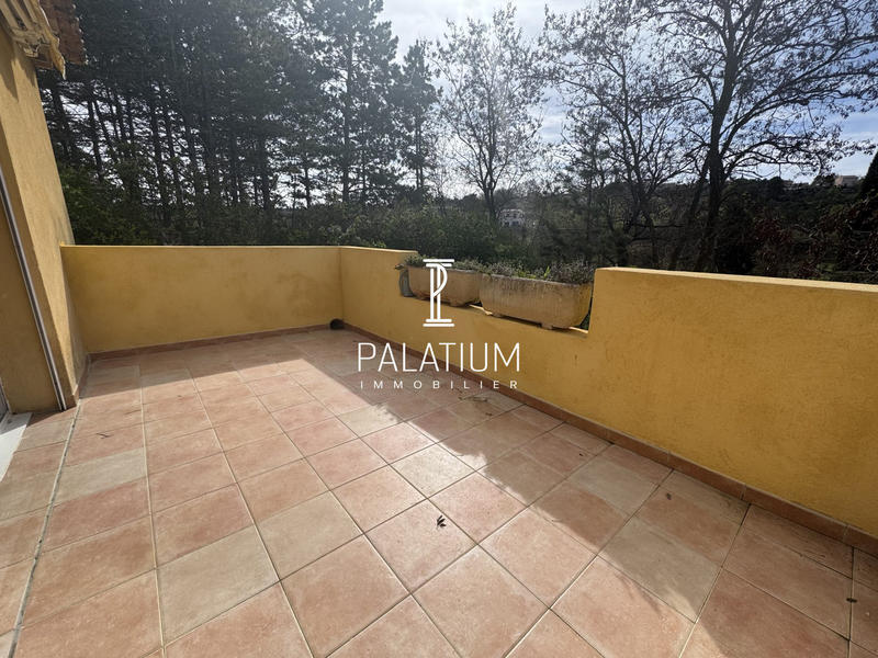 Maison traditionnelle - 160 m² - 6 pièces