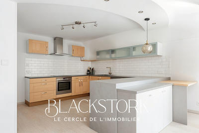 Maison - 183 m² - 5 pièces