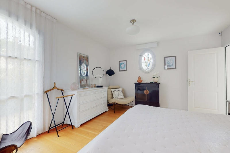 Maison - 153 m² - 6 pièces