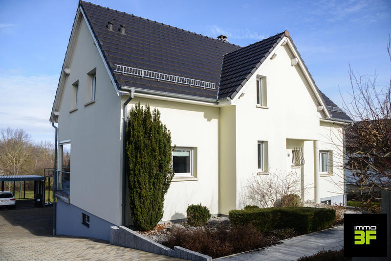 Maison - 186 m² - 6 pièces