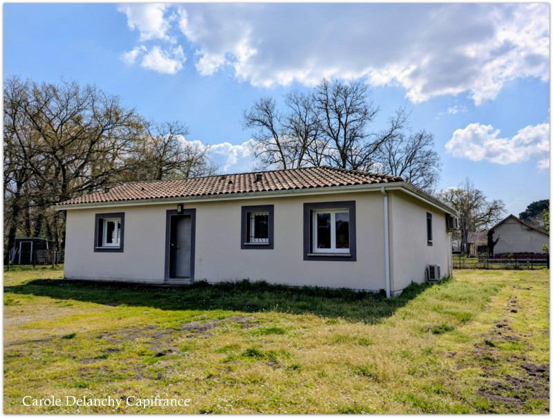 Maison - 90 m² - 5 pièces