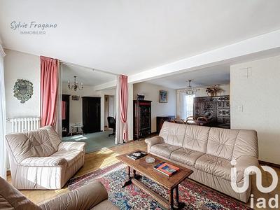 Appartement - 96 m² - 5 pièces