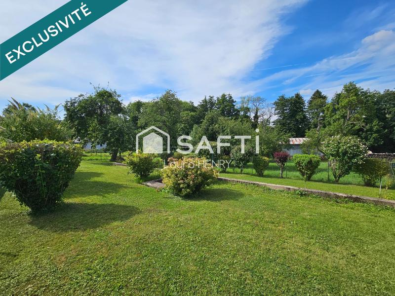 Maison - 275 m² - 8 pièces