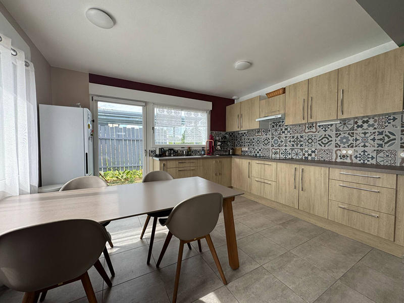 Maison - 137 m² - 5 pièces