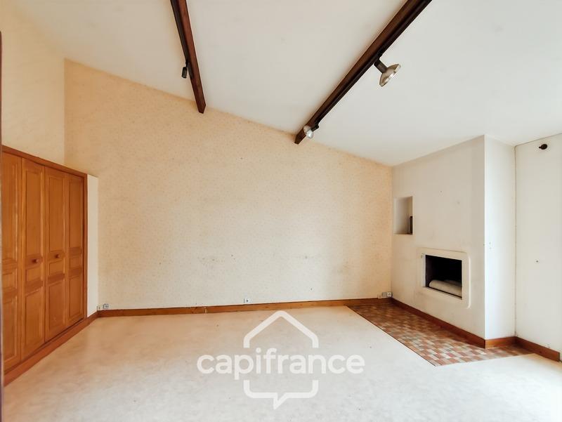 Local commercial - 179 m² - 5 pièces