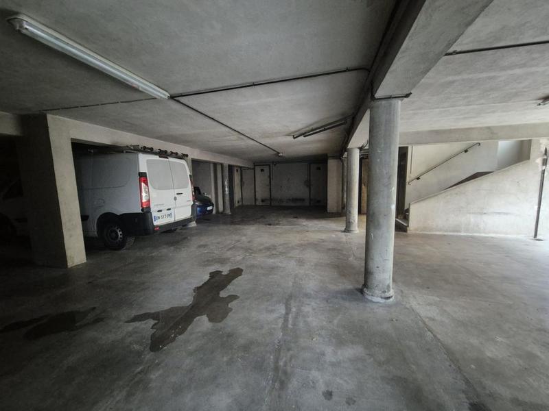 Parking - 344 m²
