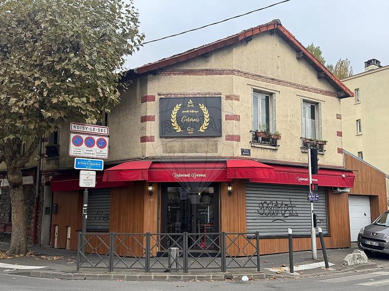 Hôtellerie / Restauration - 130 m² - 4 pièces