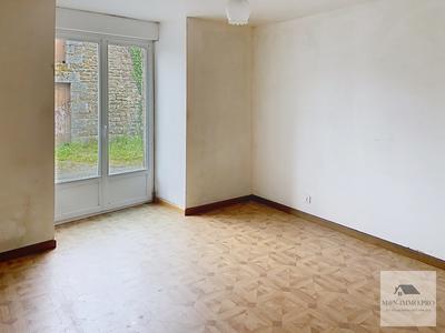 Maison ancienne - 70 m² - 2 pièces