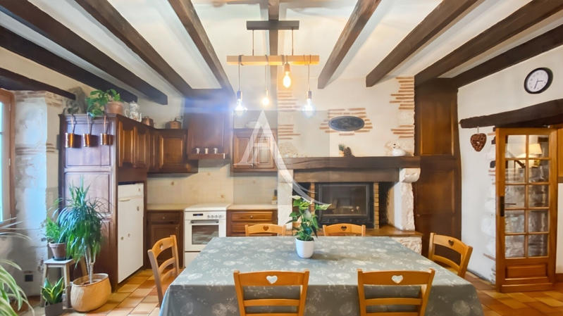 Maison - 140 m² - 6 pièces