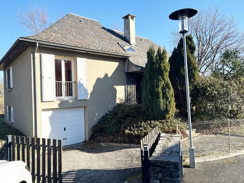 Maison - 103 m² - 5 pièces