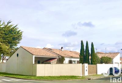 Maison - 152 m² - 6 pièces