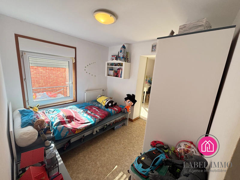 Maison - 85 m² - 5 pièces