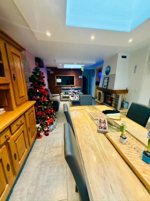 Maison - 129 m² - 6 pièces