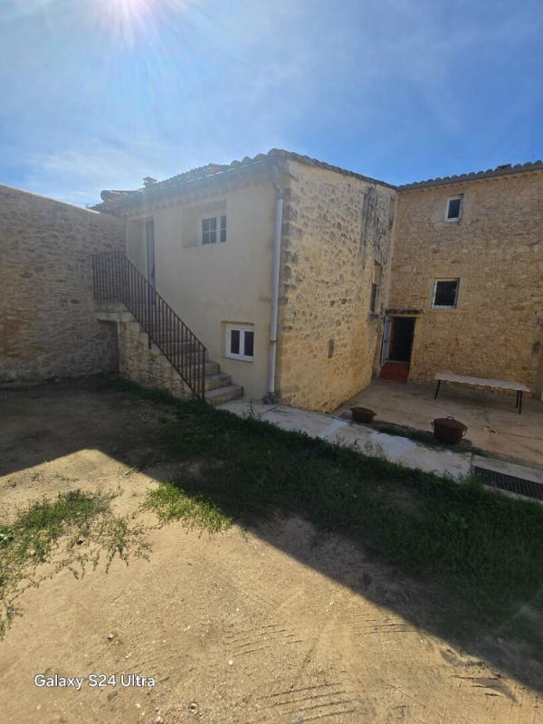 Demeure - 330 m² - 10 pièces