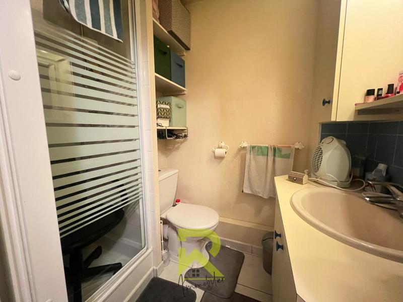 Studio - 25 m² - 1 pièce