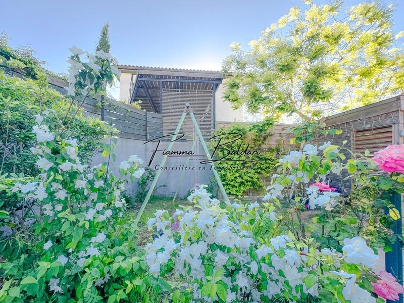 Maison - 122 m² - 4 pièces