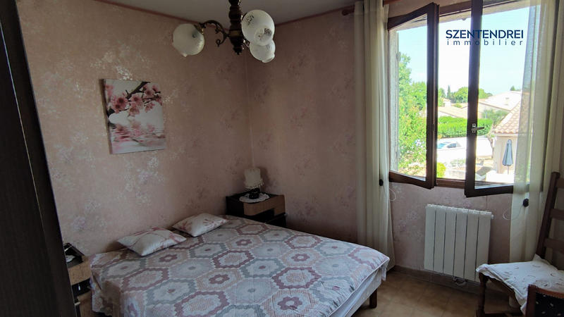 Maison - 101 m² - 5 pièces