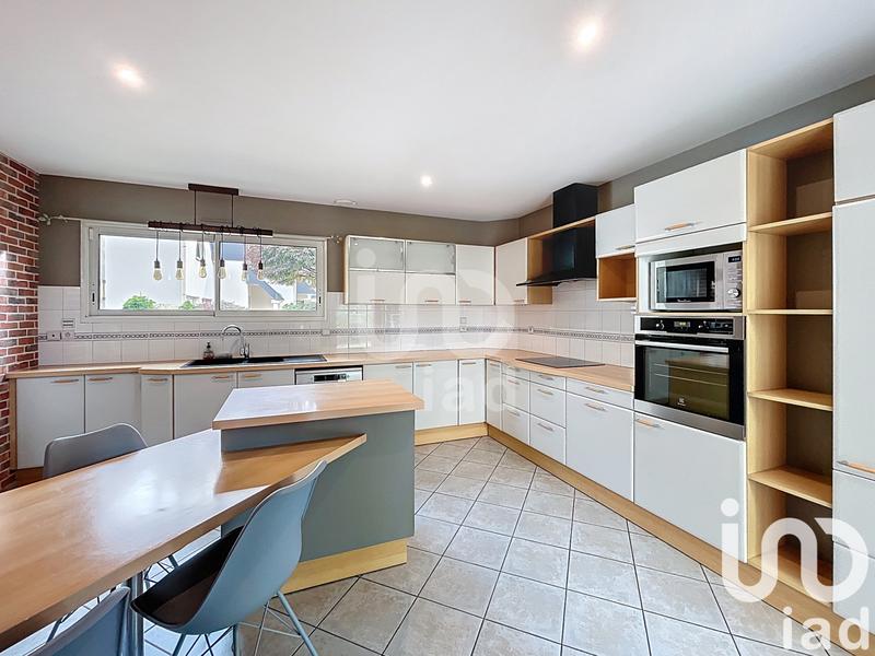 Maison - 183 m² - 7 pièces