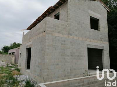 Maison - 183 m² - 8 pièces