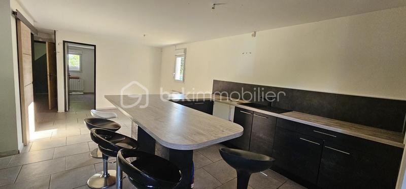 Maison - 102 m² - 7 pièces