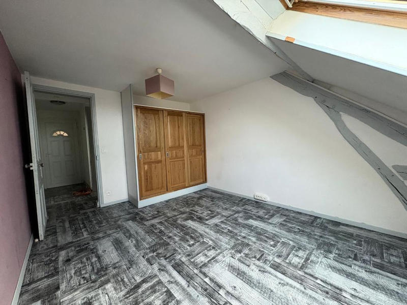 Appartement - 85 m² - 3 pièces