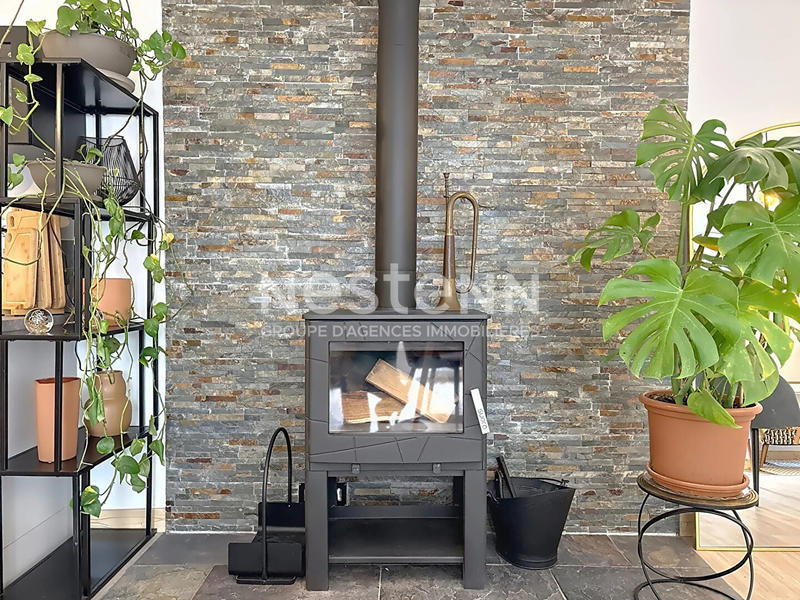 Maison - 104 m² - 4 pièces