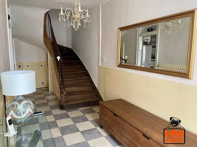 Maison de maîtres - 211 m² - 8 pièces