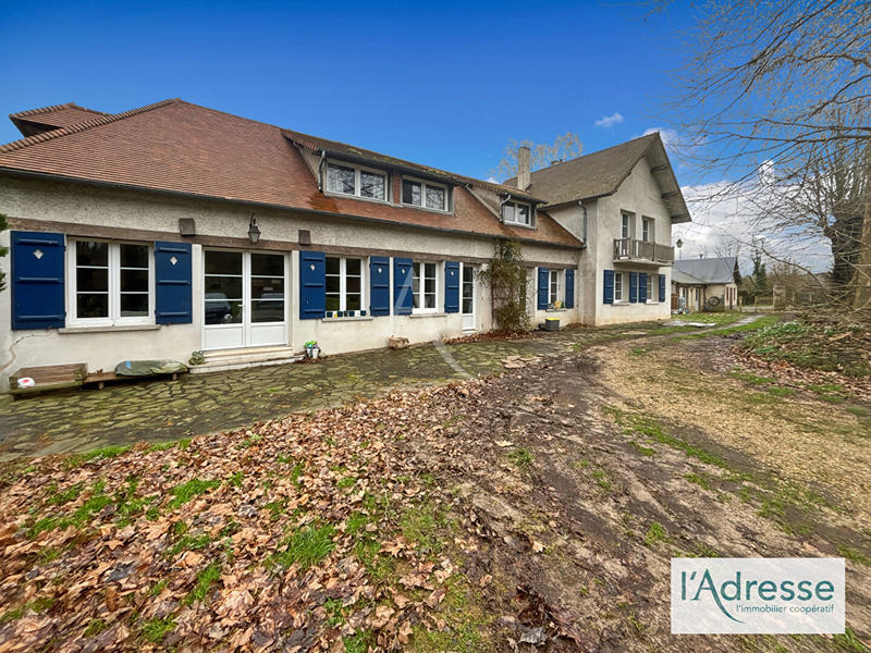 Maison - 258 m² - 7 pièces