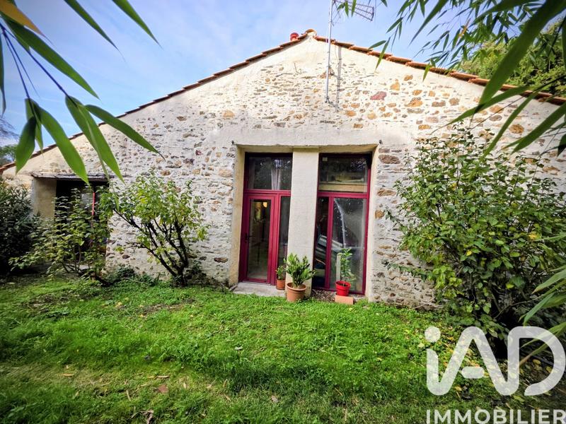 Maison - 174 m² - 7 pièces