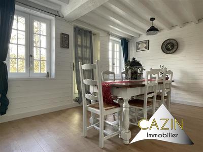 Maison - 92 m² - 5 pièces