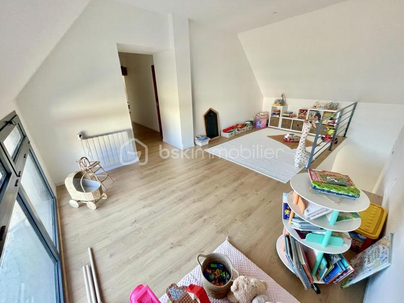 Maison - 174 m² - 6 pièces