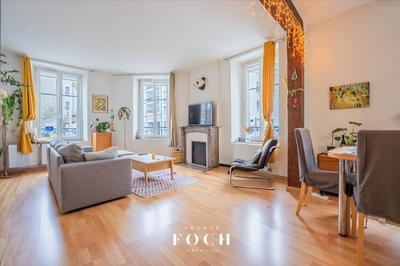 Appartement - 83 m² - 4 pièces