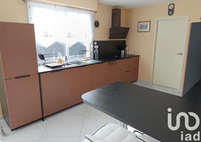 Maison - 111 m² - 4 pièces